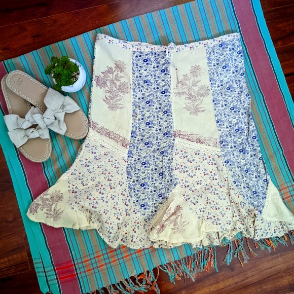 cute options Dresses & Skirts - Beautiful boho skirt M